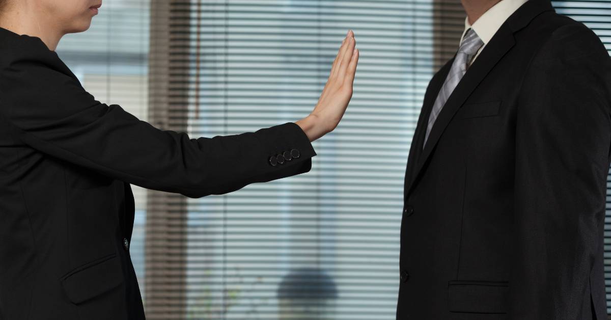 How To Respond To A Pity Invite - Guide